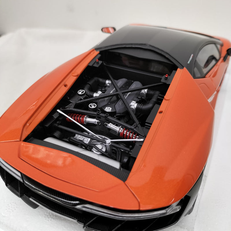 Laden Sie das Bild in Galerie -Viewer, AUTOart 1/18 Lamborghini Centenario (Pearl Orange)– Used
