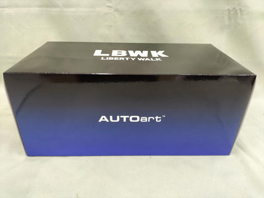 AUTOart Lamborghini Aventador Green 1/18 Scale Car– Used
