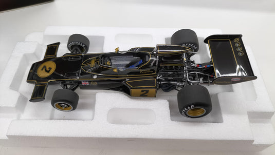AUTOart TEAM LOTUS TYPE 72E 1973 1/18 Diecast Car– Used