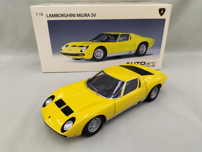 AUTOart Lamborghini Miura 1/18 Scale Model Car– Used