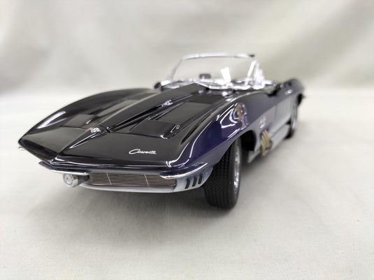 AUTOart "Mako Shark" CORVETTE CHEVROLET 1/18 Scale Car– Used