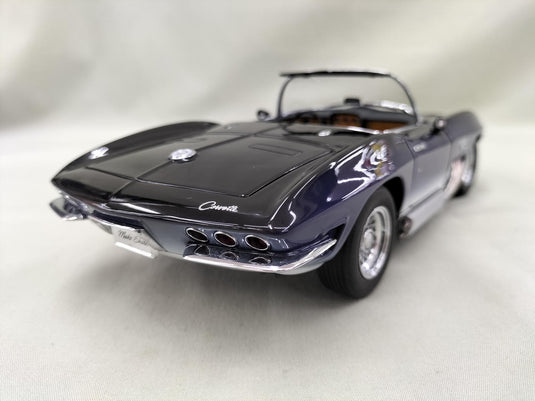 AUTOart "Mako Shark" CORVETTE CHEVROLET 1/18 Scale Car– Used