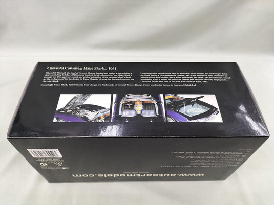 AUTOart "Mako Shark" CORVETTE CHEVROLET 1/18 Scale Car– Used