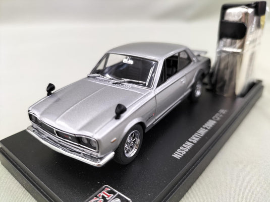 Fukashiro Model Car & Zippo Lighter Set Skyline 2000GT-R 1/43 Scale– Used