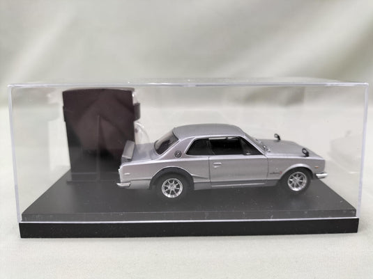 Fukashiro Model Car & Zippo Lighter Set Skyline 2000GT-R 1/43 Scale– Used
