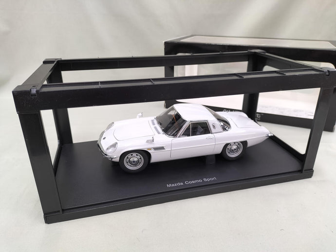 AUTOart Mazda Cosmo Sport 1/18 Scale Model Car– Used