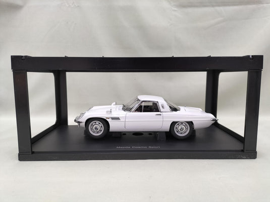 AUTOart Mazda Cosmo Sport 1/18 Scale Model Car– Used