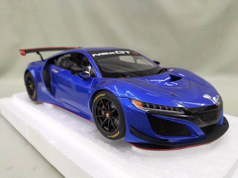 Laden Sie das Bild in Galerie -Viewer, AUTOart 1/18 Honda NSX GT3 Hyper Blue Scale Model Car– Used
