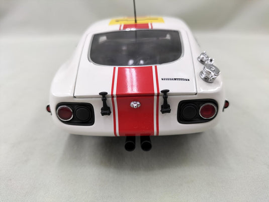 AUTOart 1/18 Toyota 2000GT 24HRS FUJI 1967 1/18 Scale Car– Used