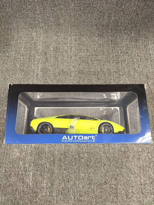 AUTOart LP670-4 SV Light Green 1/18 LAMBORGHINI MURCIELAGO Scale Car– Used