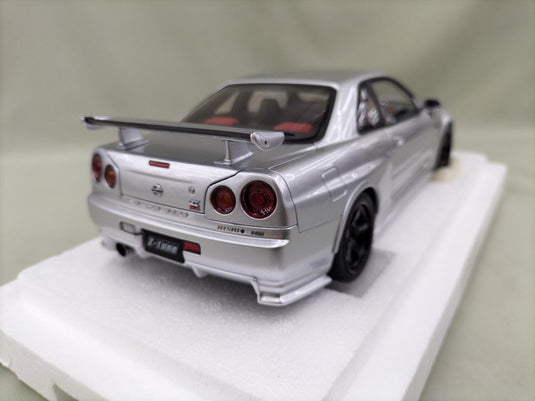 AUTOart Silver NISMO R34 GT-R Z-TUNE 1/18 Scale Car– Used
