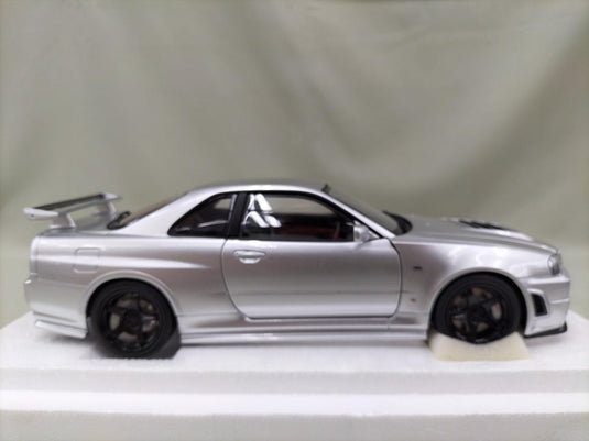 AUTOart Silver NISMO R34 GT-R Z-TUNE 1/18 Scale Car– Used