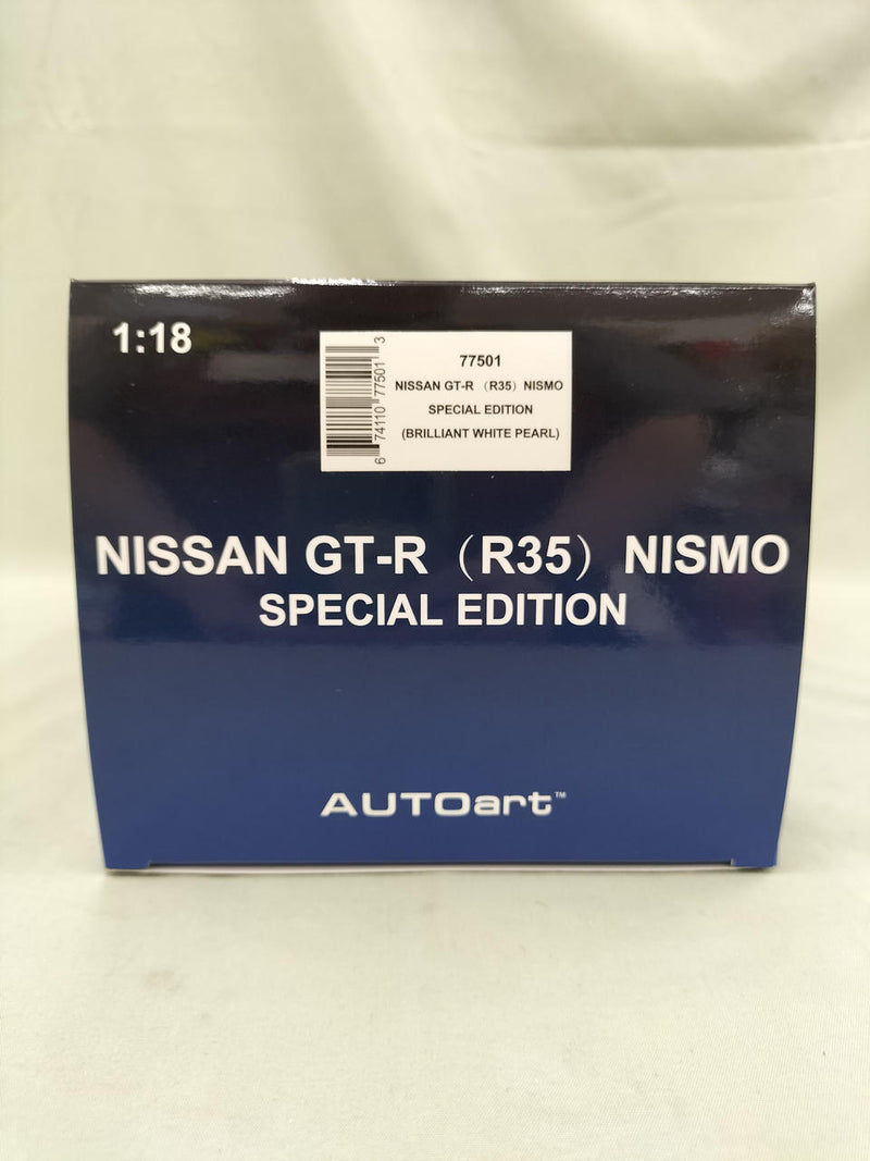 Load image into Gallery viewer, AUTOart SPECIAL EDITION Brilliant White Pearl NISSAN GT-R R-35 1/18 Scale Car– Used
