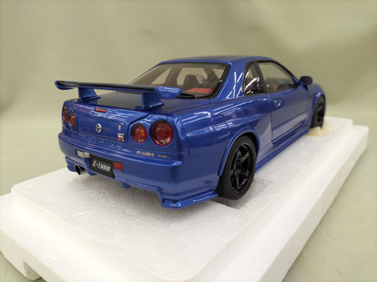 AUTOart Bayside Blue w/ Carbon Hood NISMO R34 GT-R Z-TUNE 1/18 Scale Car– Used