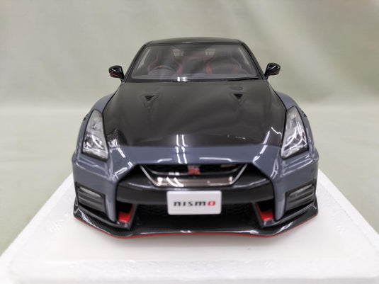 AUTOart Stealth Gray GT-R R35 NISMO SPECIAL EDITION 1/18 Scale Car– Used