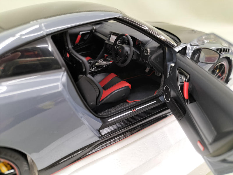 Load image into Gallery viewer, AUTOart Stealth Gray GT-R R35 NISMO SPECIAL EDITION 1/18 Scale Car– Used

