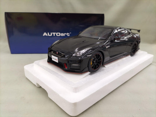 AUTOart Meteor Flake Black Pearl GT-R R35 NISMO SPECIAL EDITION 1/18 Scale Car– Used