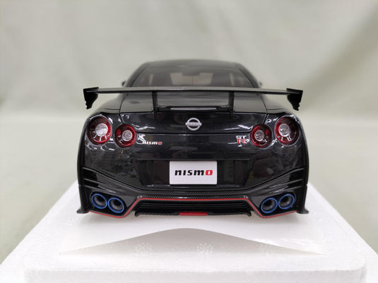 AUTOart Meteor Flake Black Pearl GT-R R35 NISMO SPECIAL EDITION 1/18 Scale Car– Used