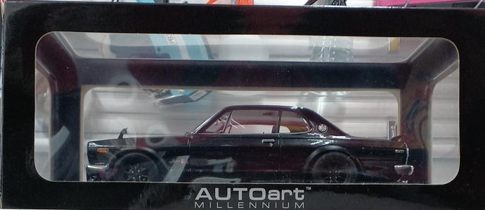 AUTOart Nissan Skyline GTR Diecast Car 1/18 Scale– Used