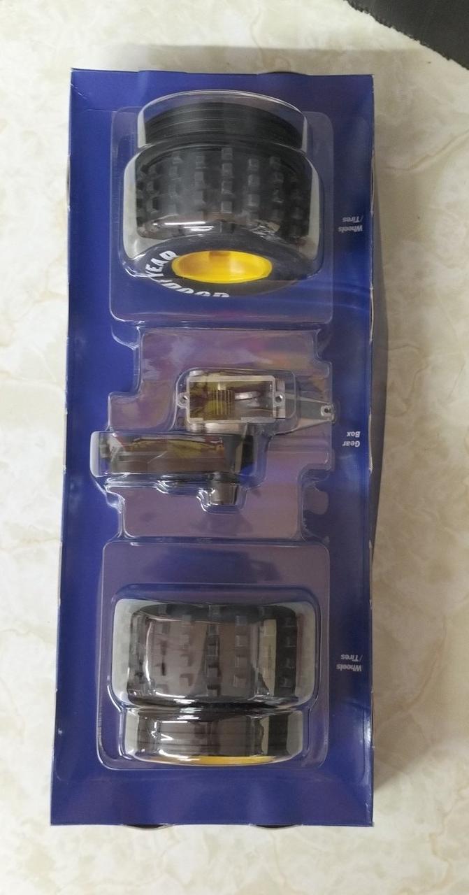 Chargez l&#39;image dans la visionneuse de la galerie, KYOSHO 1/10 Beetle Off-Road Racer RC - Used

