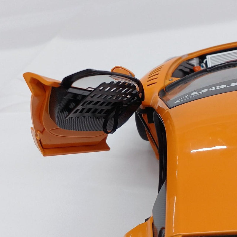 Load image into Gallery viewer, AUTOart McLaren 12C GT3 1/18 Scale Model Car– Used
