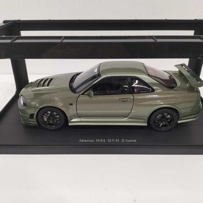 AUTOART Nissan GT-R R34 Z-tune Scale Model Car– Used