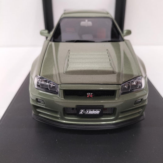 AUTOART Nissan GT-R R34 Z-tune Scale Model Car– Used