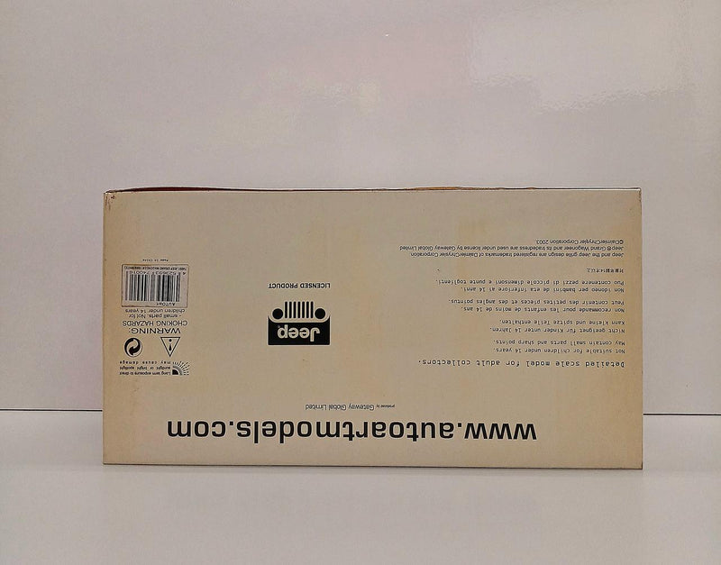 Laden Sie das Bild in Galerie -Viewer, AUTOart 1/18 JEEP GRAND WAGONEER Scale Model Car– Used
