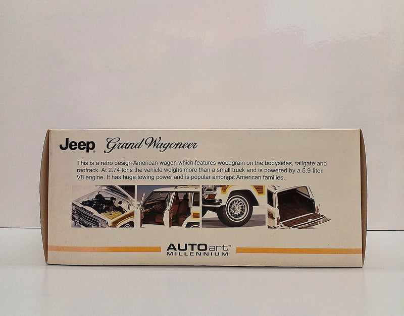 Laden Sie das Bild in Galerie -Viewer, AUTOart 1/18 JEEP GRAND WAGONEER Scale Model Car– Used
