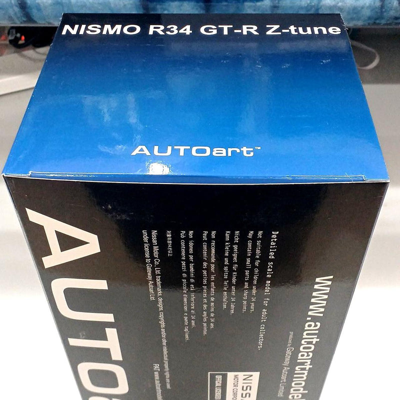 Cargue la imagen en el visor de la galería, AUTOART 77460 NISMO R34 GT-R 1/18 Scale Car– Used
