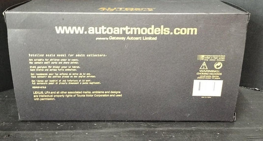 AUTOart 1/18 Lexus LFA Signature Series 1/18 Scale Car– Used