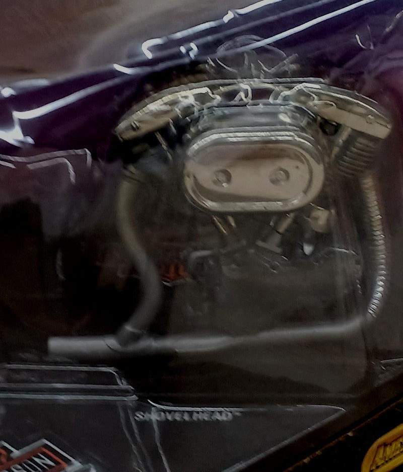 Laden Sie das Bild in Galerie -Viewer, AMERICAN MUSCLE Harley-Davidson Classic Engine Model– Used
