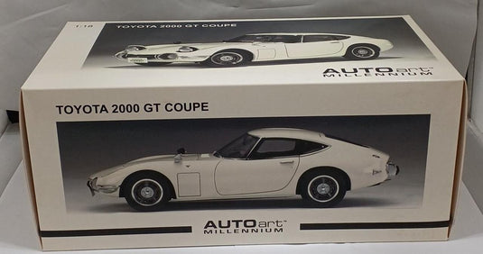 AUTOart 1:18 TOYOTA 2000GT COUPE Scale Model Car– Used
