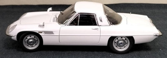 AUTOart 1/18 MAZDA COSMO SPORT Scale Model Car– Used