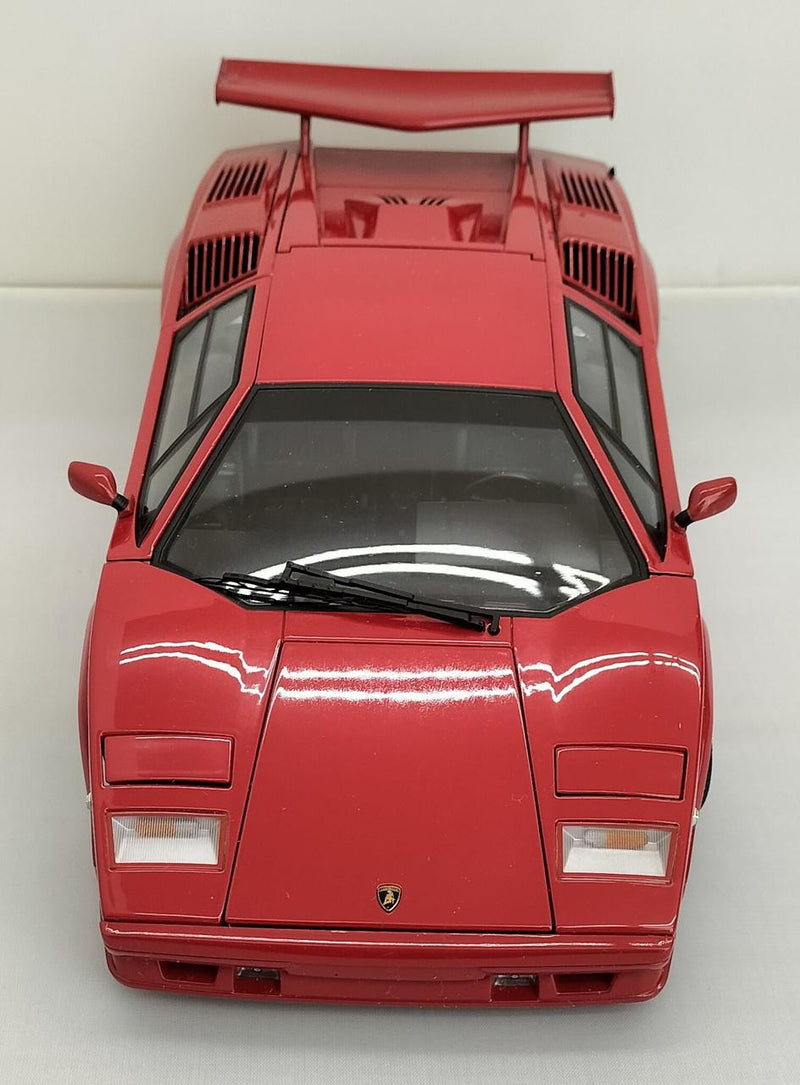 Laden Sie das Bild in Galerie -Viewer, AUTOart 1/18 Lamborghini Countach 25th Anniversary (Red) Scale Car– Used
