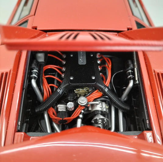 AUTOart 1/18 Lamborghini Countach 25th Anniversary (Red) Scale Car– Used