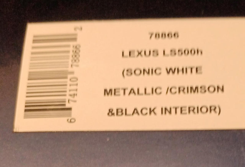 Cargue la imagen en el visor de la galería, AUTOart 78866 Lexus LS500h 1/18 Scale Model Car– Used
