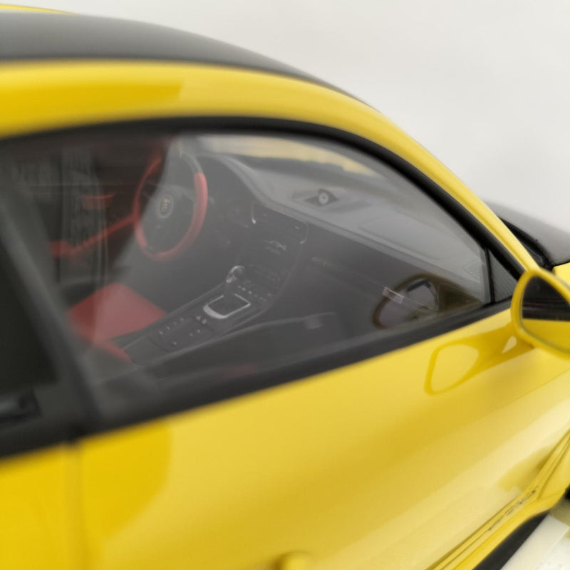 Load image into Gallery viewer, AUTOart [78172] 1/18 Porsche 911 (991.2) GT2 RS Weissach Package Scale Car– Used
