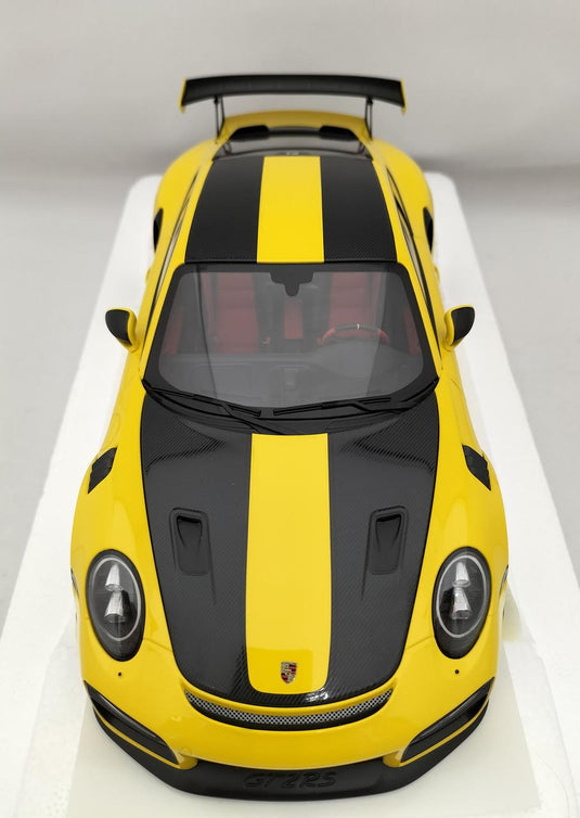 AUTOart [78172] 1/18 Porsche 911 (991.2) GT2 RS Weissach Package Scale Car– Used