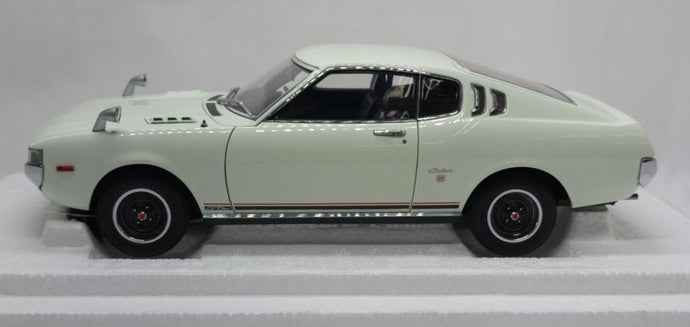 AUTOART 78766 Toyota Celica Liftback 2000 GT 1/18 Scale Model Car– Used