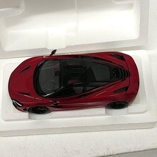 AUTOart 76072 1/18 McLaren 720S in Red Diecast Model Car