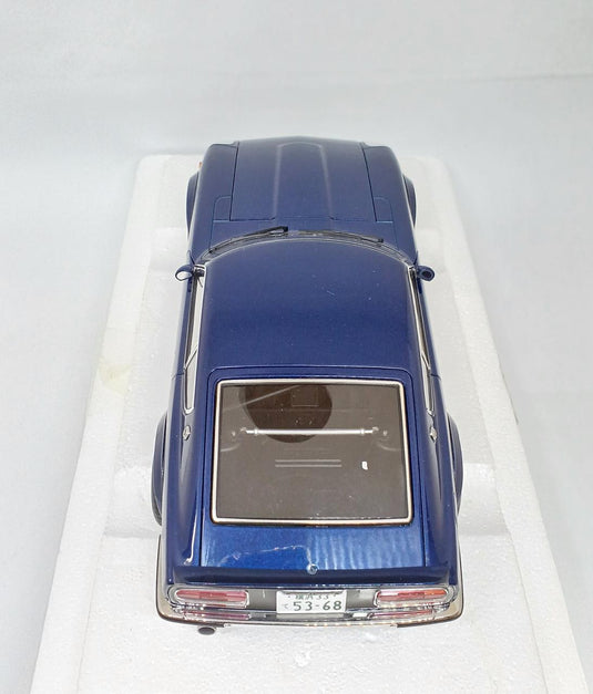 AUTOart "Devil Z" Midnight Blue Nissan Fairlady Z (S30) 1/18 Scale Model Car– Used
