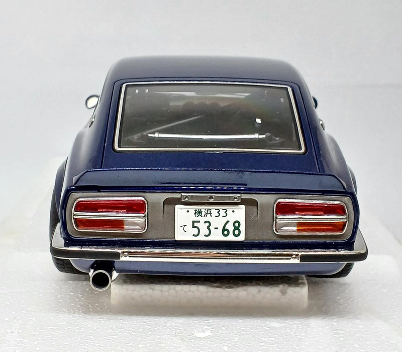 Laden Sie das Bild in Galerie -Viewer, AUTOart &quot;Devil Z&quot; Midnight Blue Nissan Fairlady Z (S30) 1/18 Scale Model Car– Used
