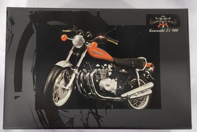 MINICHAMPS 1/12 Kawasaki Z1 900 Diecast Motorcycle Model