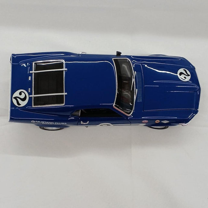 WELLY 1/18 Ford Mustang Diecast Model Car