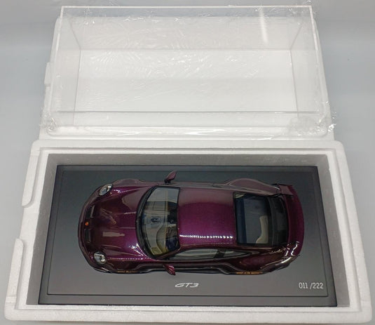 PORSCHE WAP0211510NGTA 1/18 Porsche 911 GT3 (992) 2022 Model