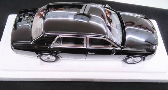 AUTOart Toyota Century Black 1/18 Scale Car– Used
