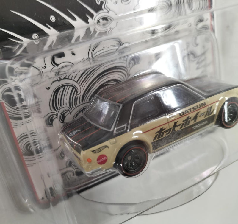 Laden Sie das Bild in Galerie -Viewer, Hot Wheels Datsun 2022 Convention Car– Used
