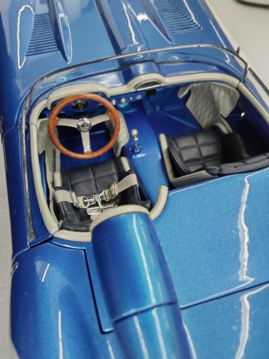 AUTOart 1/18 CHEVROLET CORVETTE SS 1957 (Blue)– Used