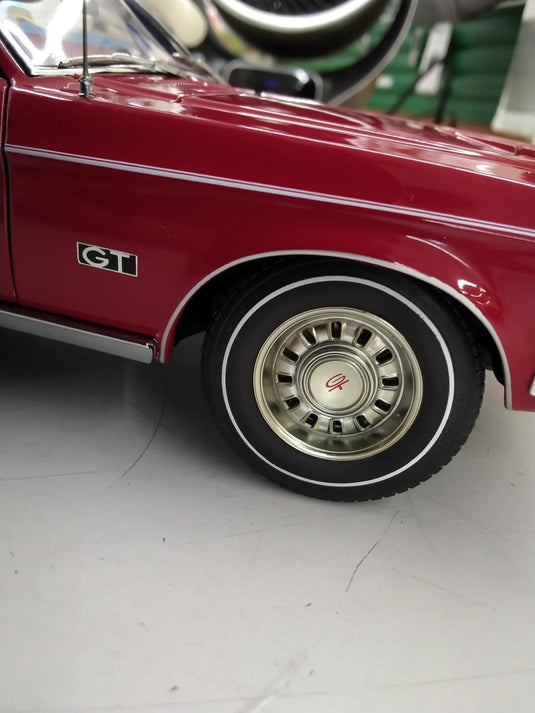 AUTOart 1/18 FORD MUSTANG GT (RED)– Used